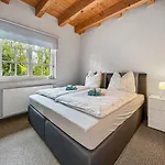 Kupferschmiede - Weber Grill - Feuerkorb - Terrasse - Indoorschaukel - Ideal für Familien *